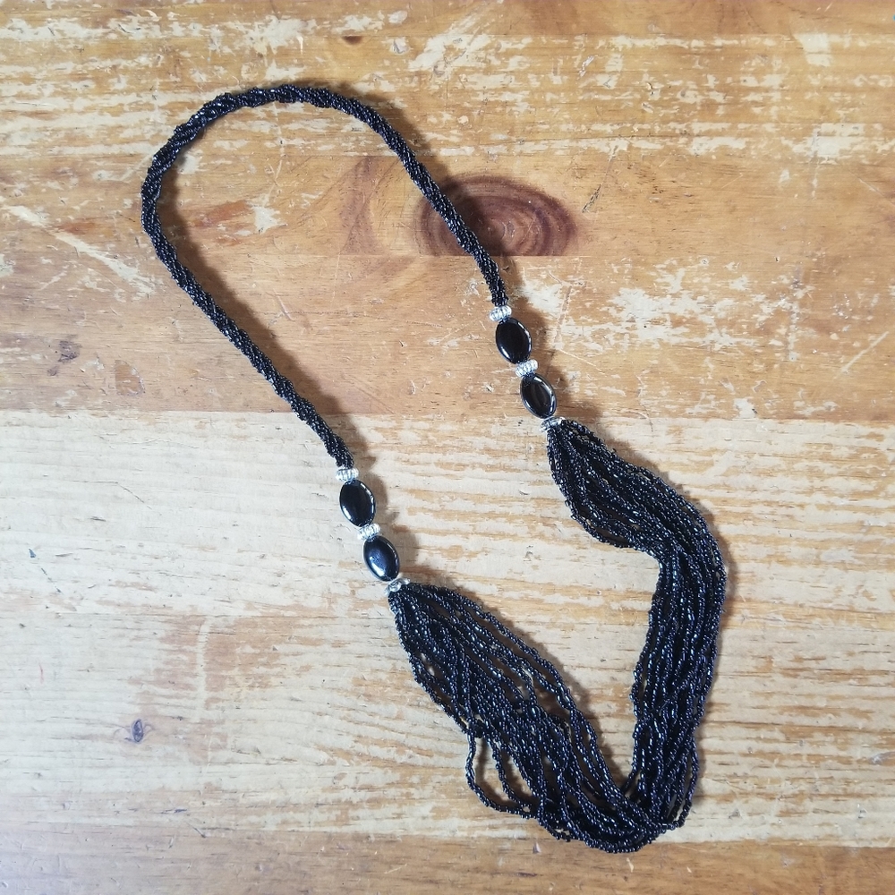🌸3/$15🌸 Vintage 80s Art Deco Beaded Black Statement Necklace